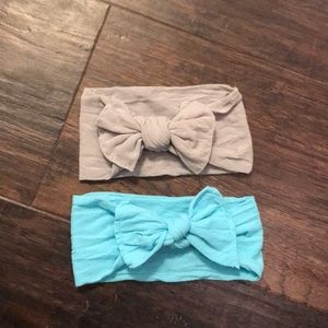 Baby bling bows. Gray and aqua.